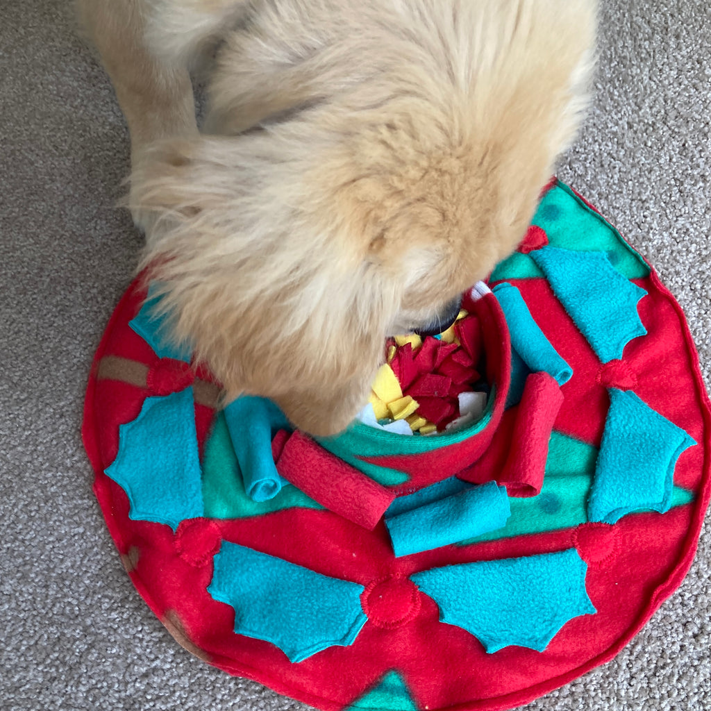 Christmas Fleece Snuffle Cake - Dog Enrichment Puzzle