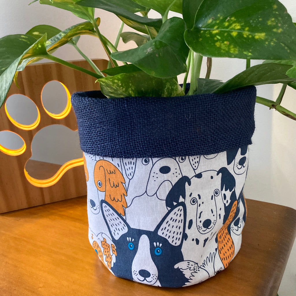 Indigo Hessian Lined Plant Pot Holder Bag - BLUE/ORANGE DOGS