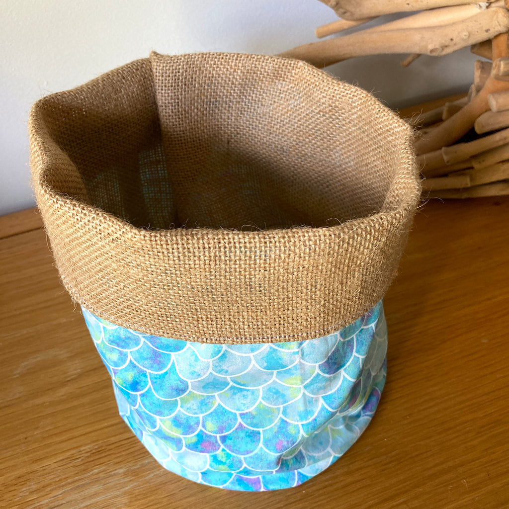 Natural Hessian Lined Plant Pot Holder Bag - MERMAID SCALES
