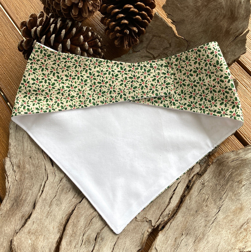 Xmas Dog Bandana, Ditsy Holly Fabric