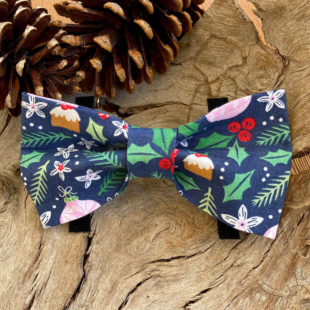Xmas Dog Bow Tie - "BAUBLES & BERRIES"