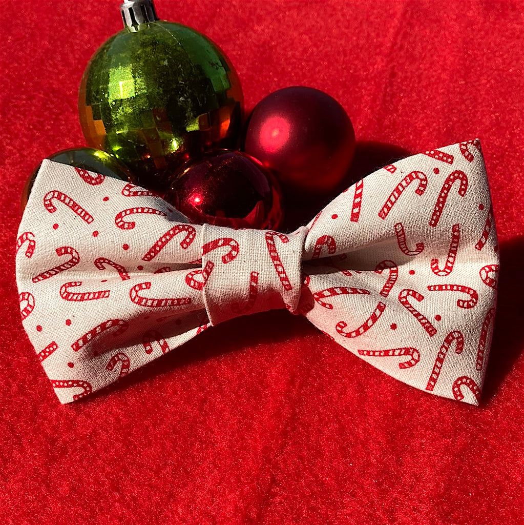 Xmas Dog Bow Tie, Natural/Red "Candy Cane"