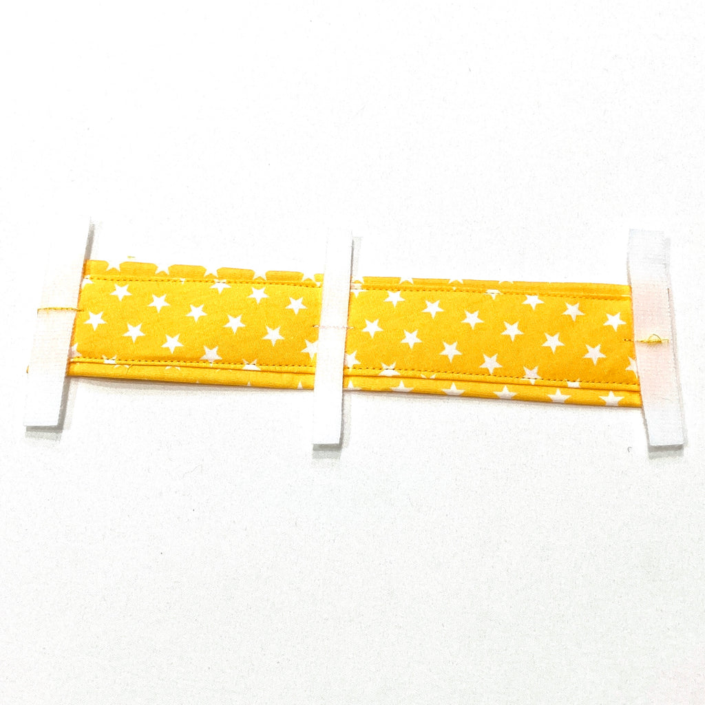 "NERVOUS DOG Lead/Collar Strap" - Yellow/White Stars