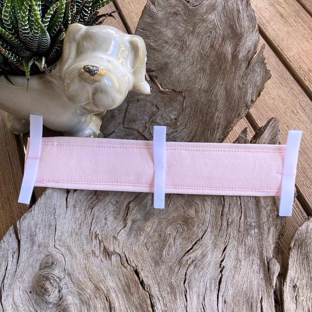 "NERVOUS DOG Lead/Collar Strap" - Pale Pink