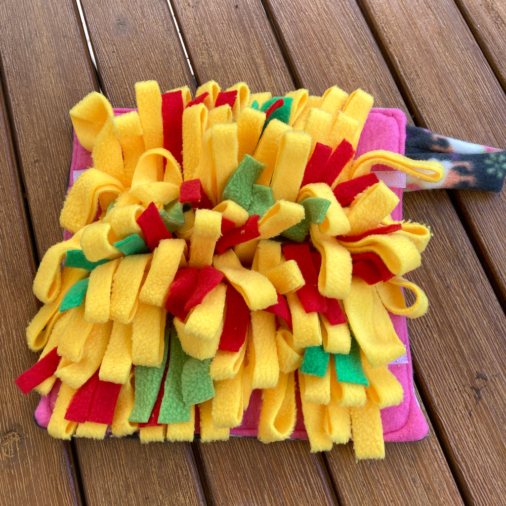 Portable Fleece Snuffle Pasta - Dog Enrichment Puzzle