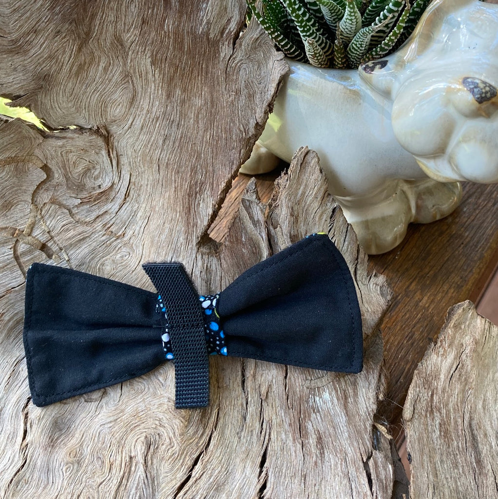Handmade Dog Bow Tie, "Tirrita" - Indigenous Inspired Fabric"