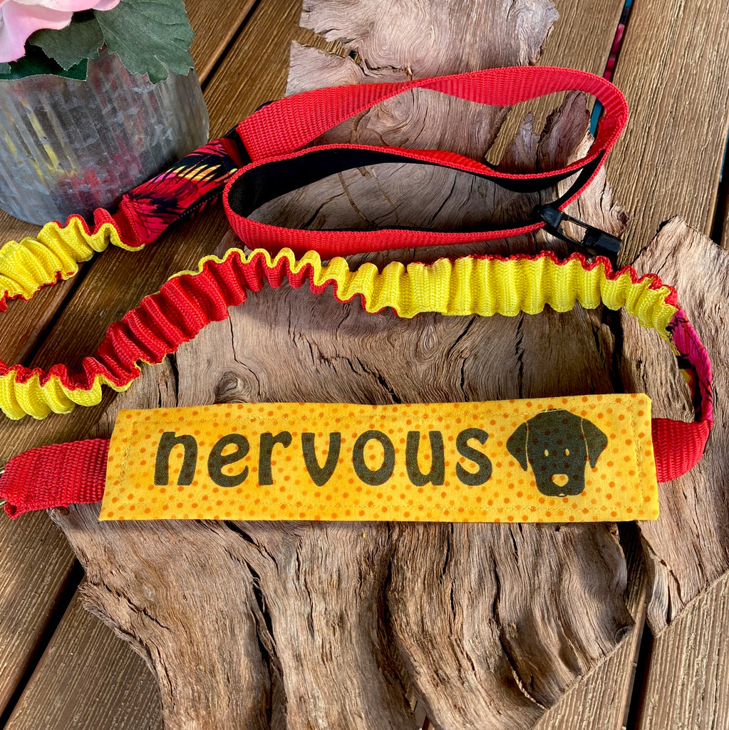 "NERVOUS DOG Bandana and Lead/Collar Strap Set" - Yellow/Orange Dotty